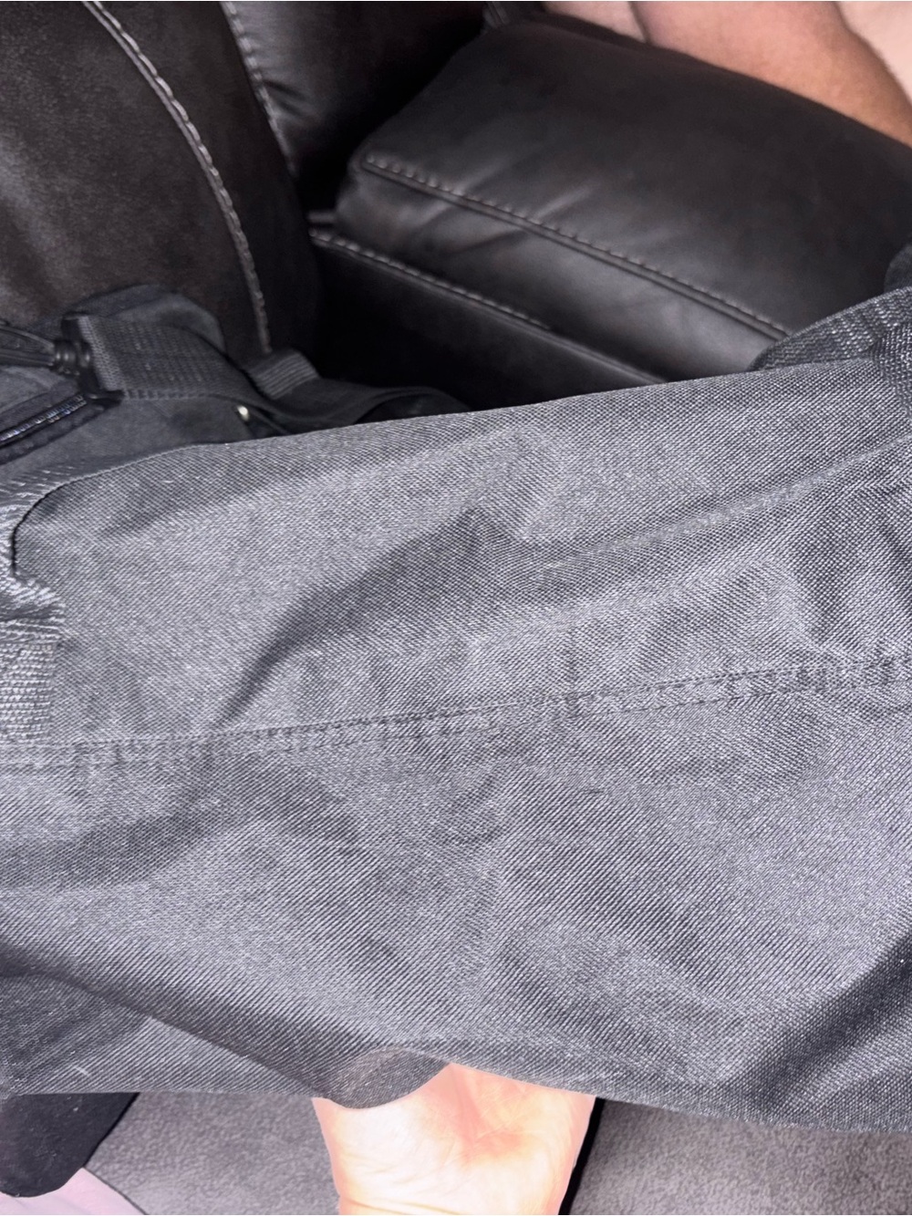 Men Jeans Subcategory Classification - Picture 4 of 10